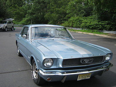 1966 Ford Mustang Coupe 4BRL Auto with pin stripes 1966 FORD MUSTANG