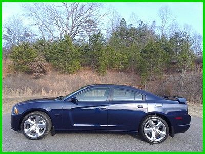2014 Dodge Charger R/T 2014 DODGE CHARGER R/T HEMI 5.7L - $368 P/MO, $200 DOWN!