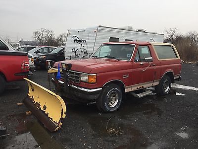 1988 Ford Bronco EDDIE BAUER FORD BRONCO WITH PLOW