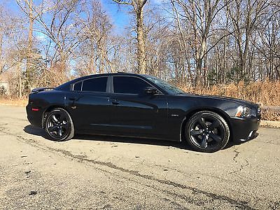 2014 Dodge Charger R/T 2014 Dodge Charger R/T Blacktop RWD