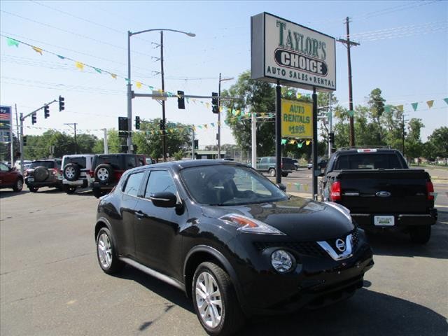 2015 Nissan JUKE S AWD 4dr Crossover