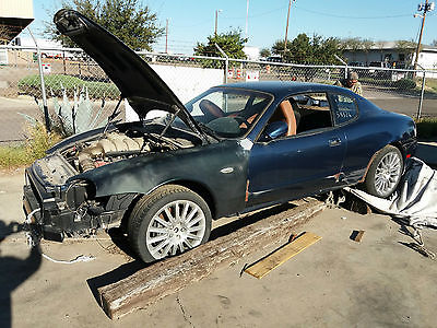 2002 Maserati Coupe BASE Maserati 2002 coupe for parts. Runing when start doing for parts