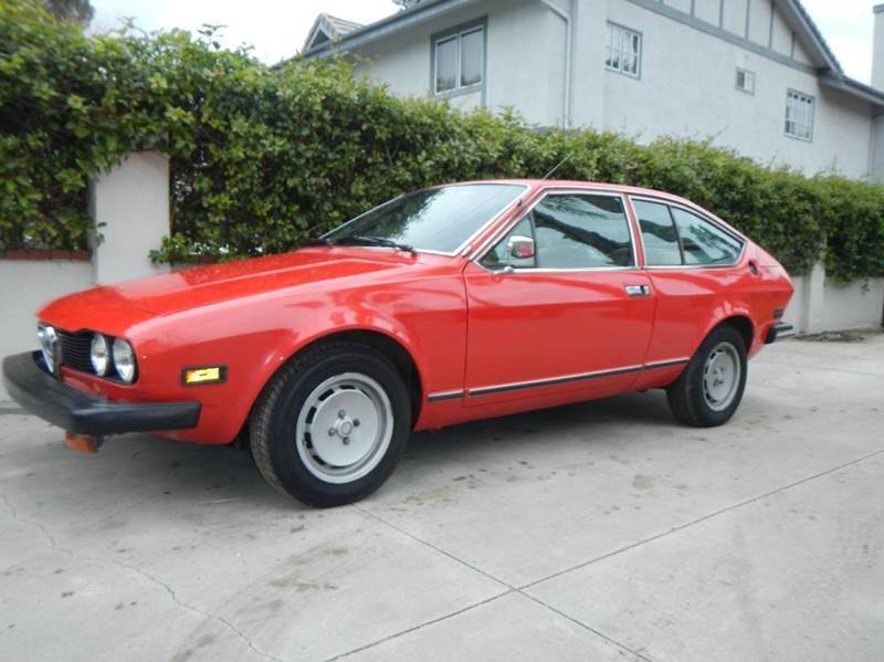 1977 Alfa Romeo GTV  1977 Alfa Romeo Alfetta Berlina GTV- RUNS AND DRIVES - CALIFORNIA CAR - RARE GTV