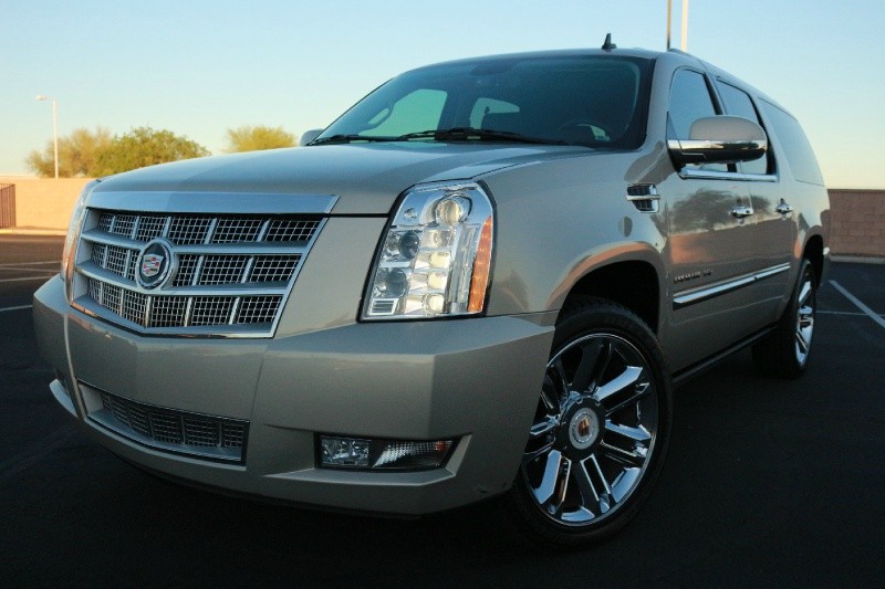 2012 Cadillac Escalade ESV AWD 4dr Platinum