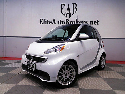 2013 Smart fortwo electric drive Electric Drive 2013 Smart ELECTRIC DRIVE-PANORAMIC ROOF-USB MEDIA AUX-ALLOY WHEELS