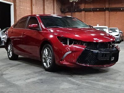 2016 Toyota Camry SE 2016 Toyota Camry SE Damaged Salvage Only 13K Miles Gas Saver Perfect Color L@@K
