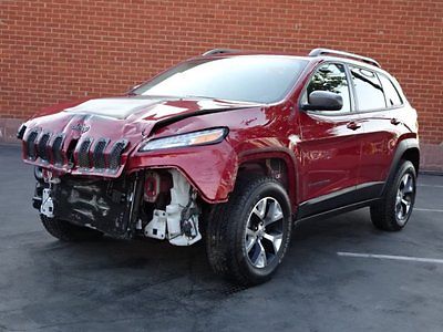 2014 Jeep Cherokee Trailhawk 4WD 2014 Jeep Cherokee Trailhawk 4WD Damaged Salvage Only 16K Miles Loaded w Options