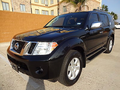 2012 Nissan Pathfinder SV 2012 Nissan Pathfinder SV 4Dr Low Miles Leather Interior Super Nice & Well Kept