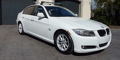 2010 BMW 3-Series  2010 BMW 328i xDrive AWD & NAVIGATION - EXCELLENT CONDITION - $11,450