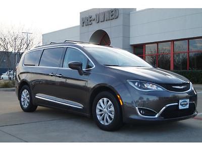 2017 Chrysler Pacifica Touring-L FWD 2017 chrysler pacifica touring l fwd 23458 miles granite crystal metallic clearc