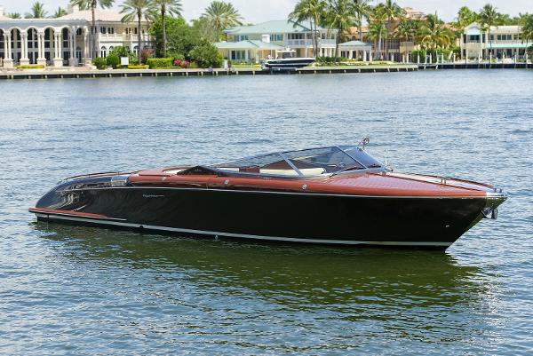 Riva 33 Aquariva Super Boats For Sale