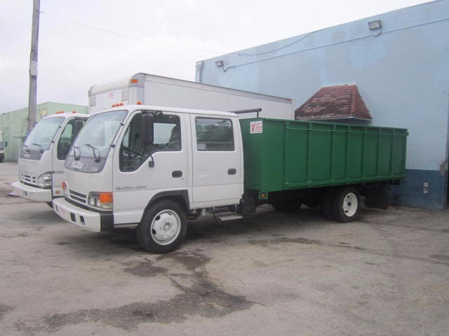 2003 Isuzu Nqr  Flatbed Truck