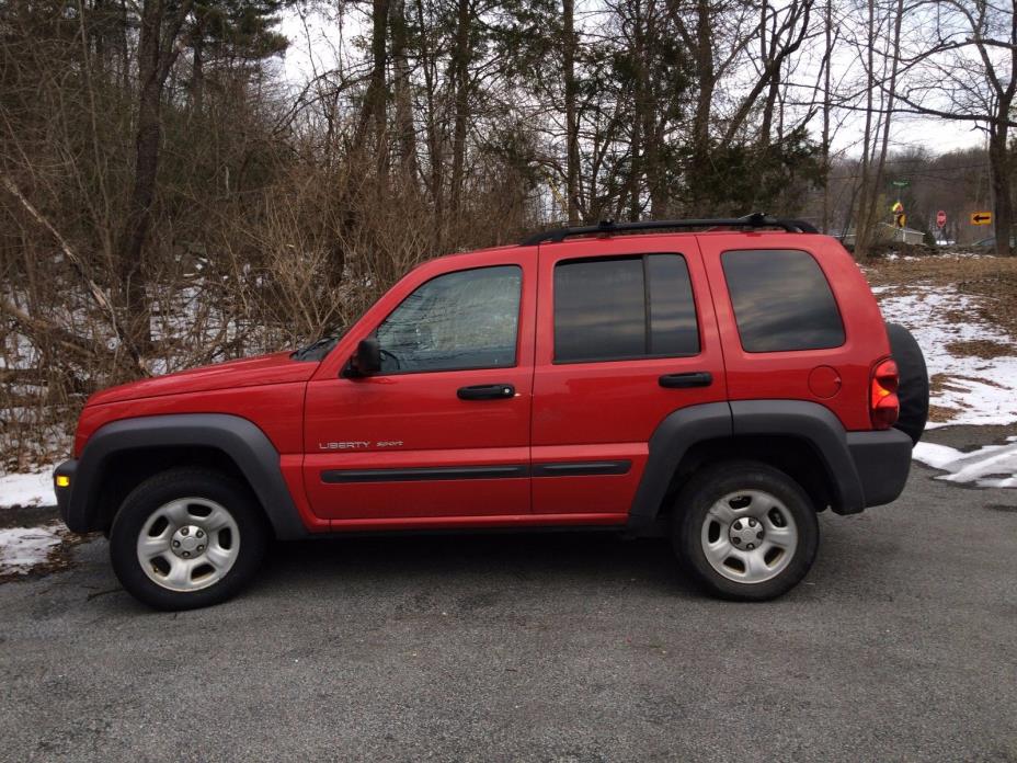 2003 Jeep Liberty  2003 Jeep liberty sport 4x4 (used ) PICK UP CAR IN HYDE PARK, N.Y. 12538