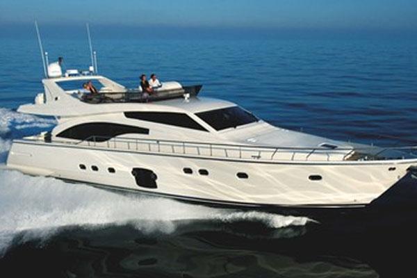 2007 Ferretti Yachts 681