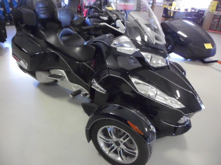 2010 Can-Am Spyder RT-S SM5 Premiere Edition
