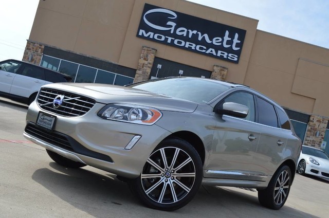 2015 Volvo XC60 T5 Drive-E Premier * ONE OWNER * UPGRADE WHEELS * LOOK