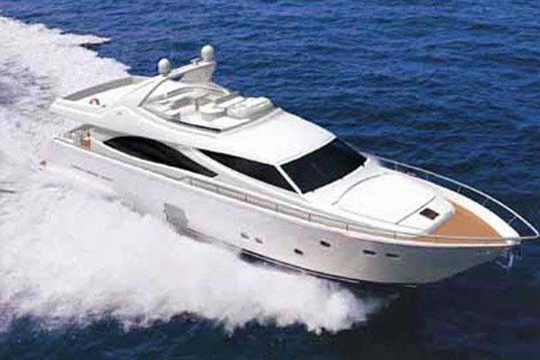 2011 Ferretti Yachts 830