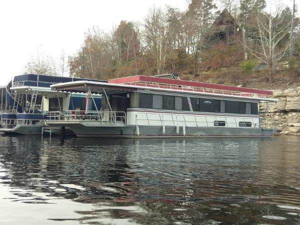 1990 Leisure Time 60 Ft HOUSEBOAT