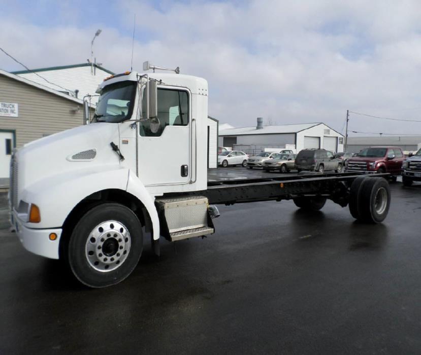 2005 Kenworth T300  Cab Chassis