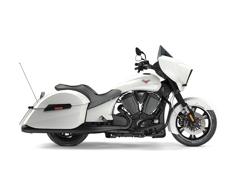 2017 Victory Cross Country Suede Pearl White