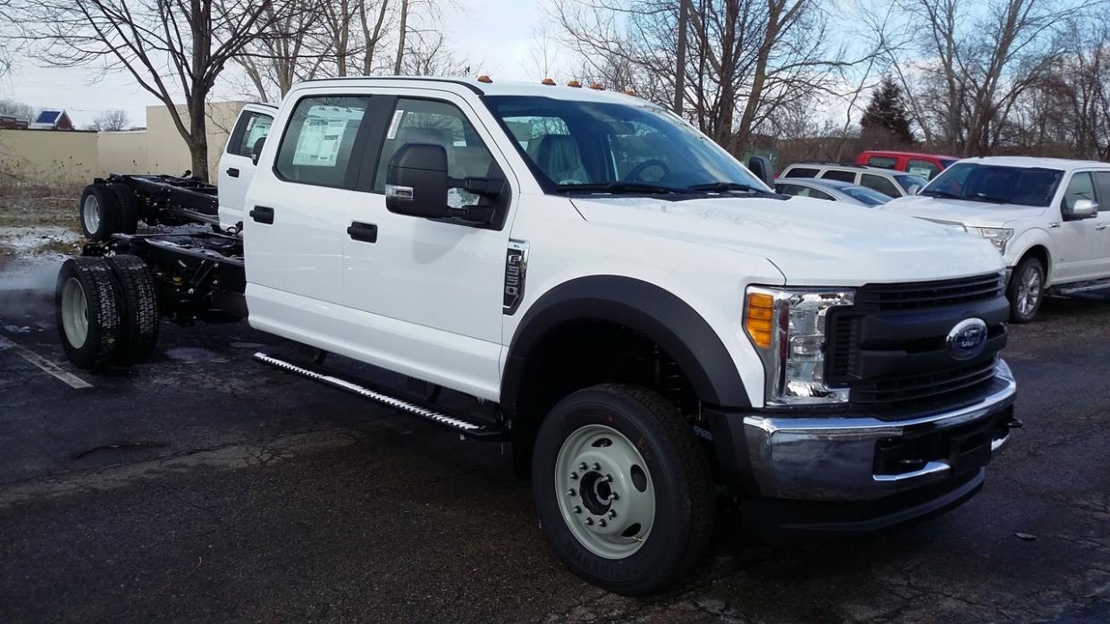 2017 Ford F550  Cab Chassis
