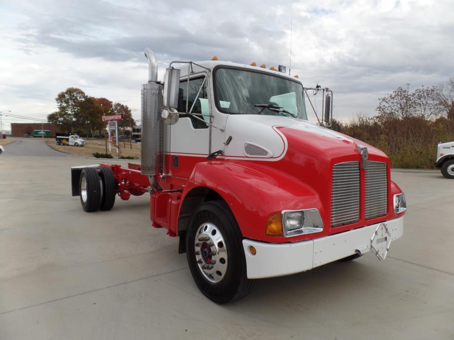 2000 Kenworth T300  Cab Chassis