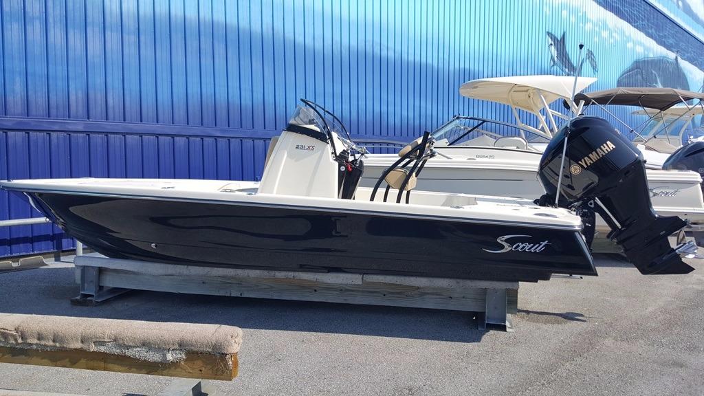2016 Scout Boat Company 231 XS
