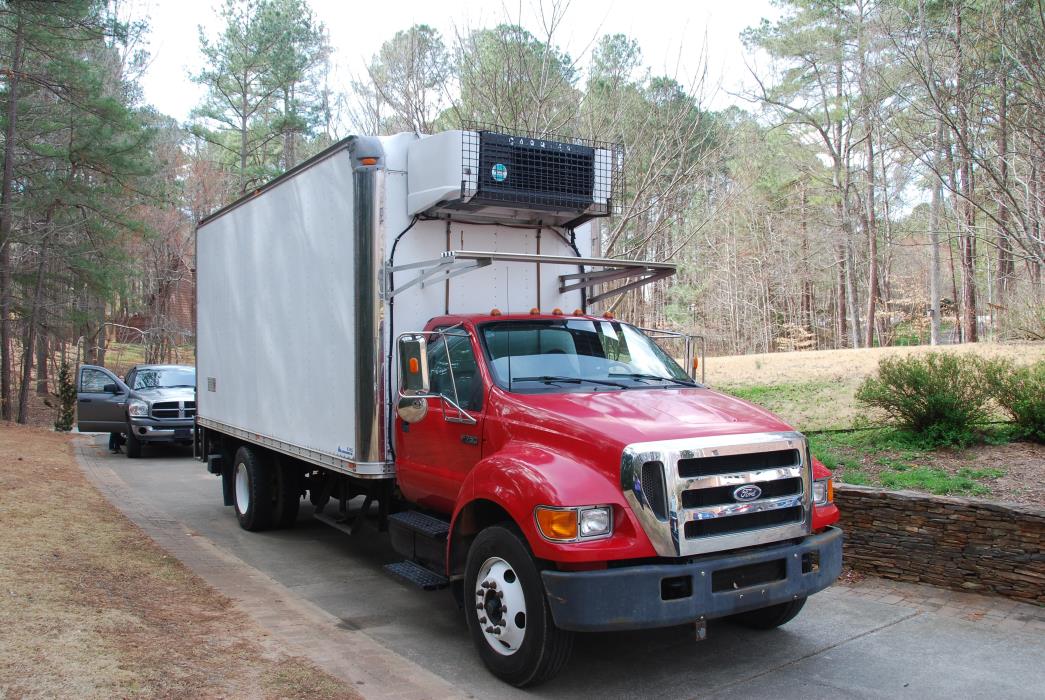 2005 Ford F750  Refrigerated Truck