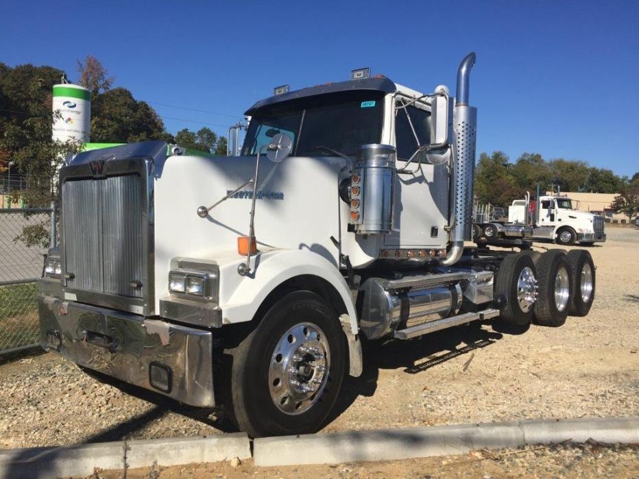 2008 Western Star 4900  Conventional - Day Cab