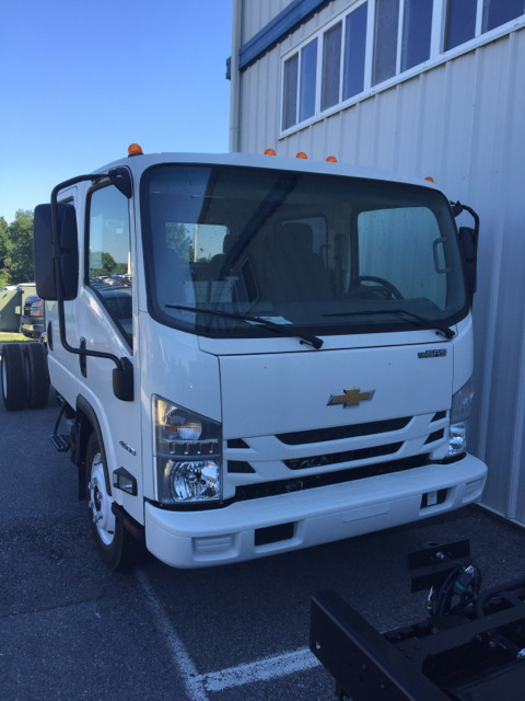2016 Chevrolet Low Cab Forward 4500  Cab Chassis