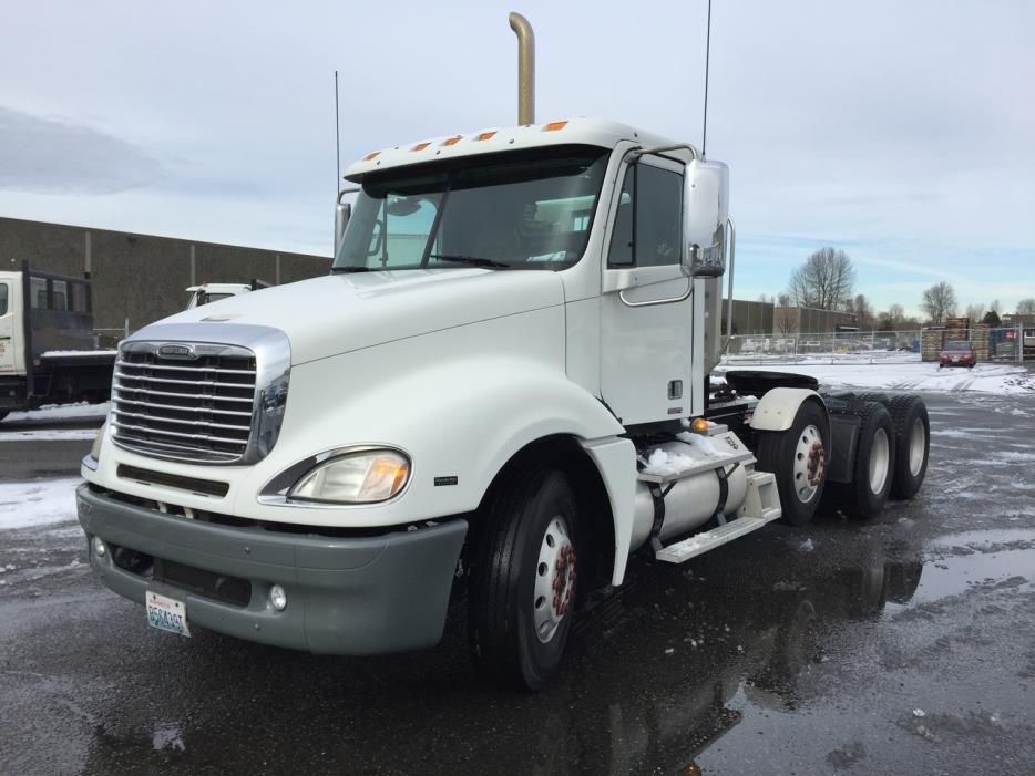 2007 Freightliner Columbia Cl12064st  Tractor