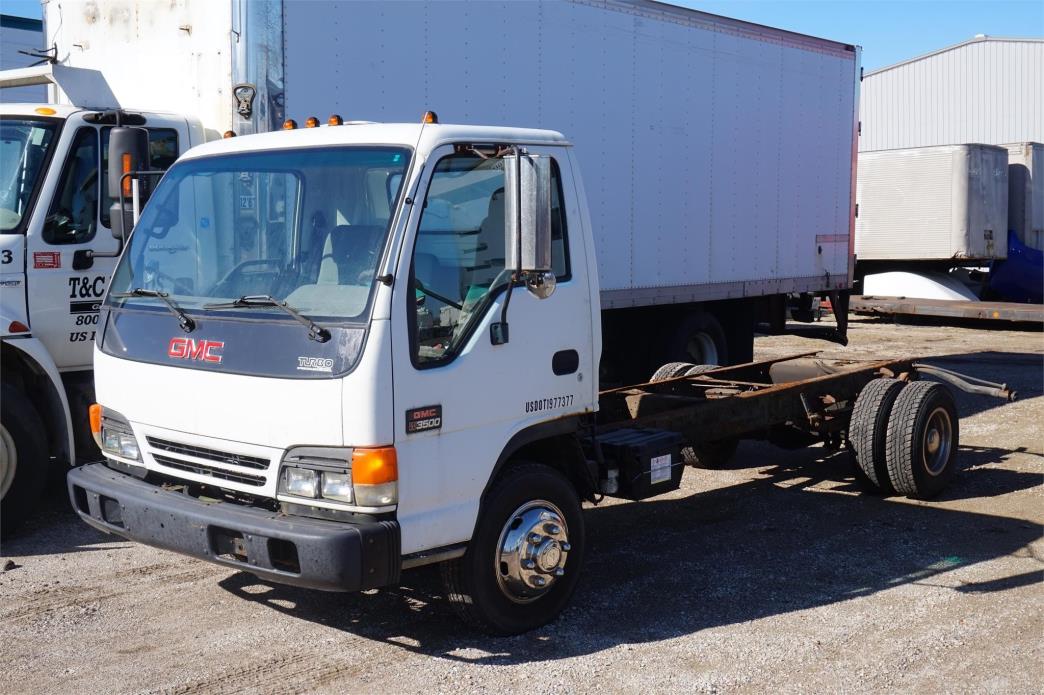 2003 Gmc W4500  Cab Chassis