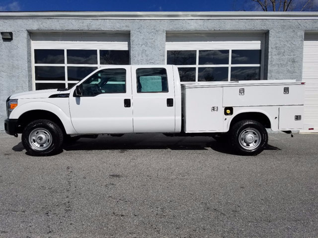2011 Ford F250 Xl Crew Cab  Contractor Truck