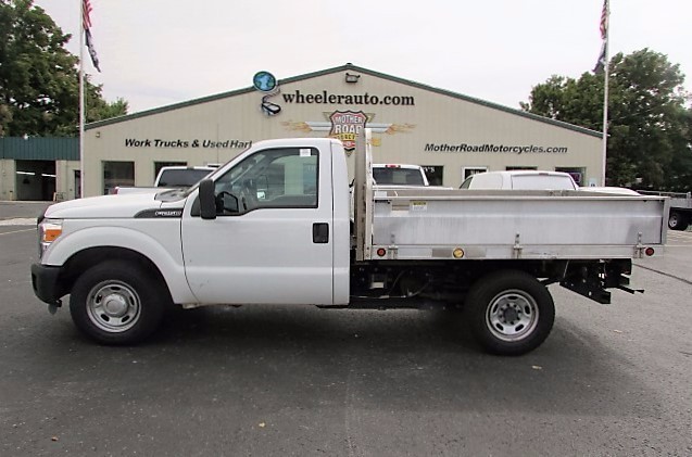 2012 Ford F250  Flatbed Truck