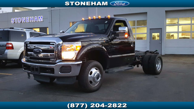 2014 Ford Super Duty F-350 Drw Cab-Chassis  Pickup Truck