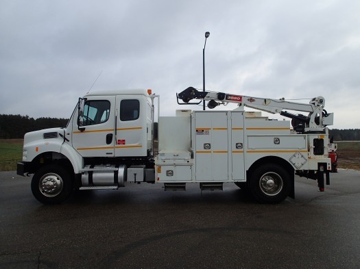 2010 Freightliner Business Class Imt Service Body And Crane  Crane Truck