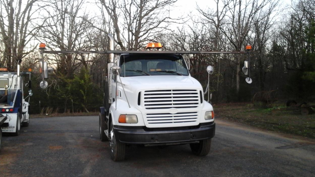1999 Sterling A9500  Toter