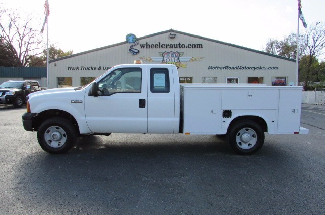 2007 Ford F250  Utility Truck - Service Truck