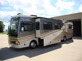 2006 Fleetwood DISCOVERY 39S