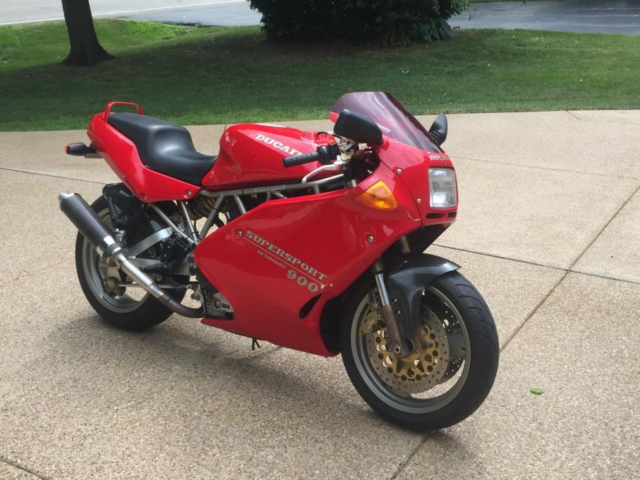1995 Ducati SUPER SPORT 900