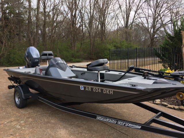 War Eagle 861 Predator Boats For Sale