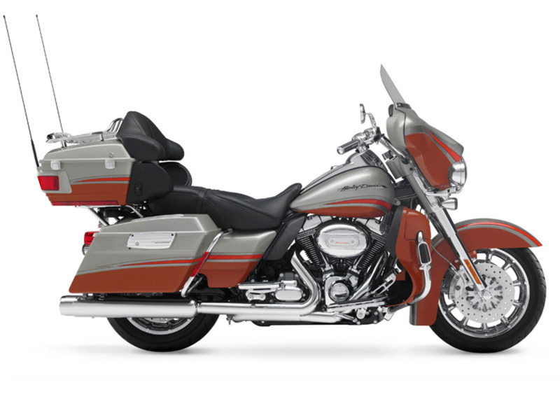 2009 Harley-Davidson FLHTCUSE - CVO Ultra Classic Electra Glide