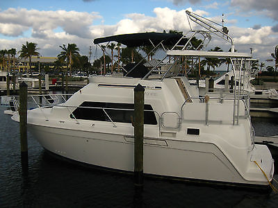 1996 34' Mainship 340 Motor Yacht Two Full Heads Two Stateroom Incredible Layout