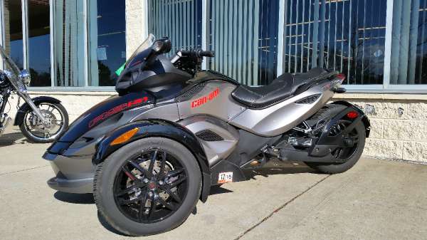 2011  Can-Am  Spyder RS-S SE5