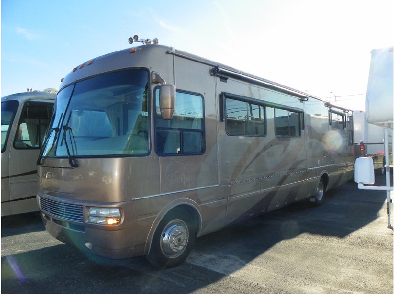 2005 Dolphin/Workhorse NATIONAL/LX CLASS A 6376