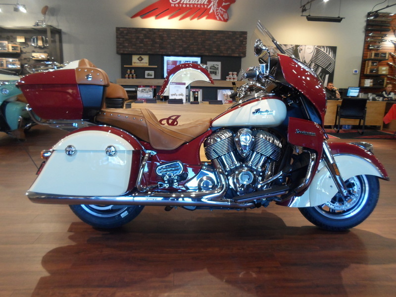 2016 Indian Roadmaster Indian Motorcycle Red and Ivory Cream