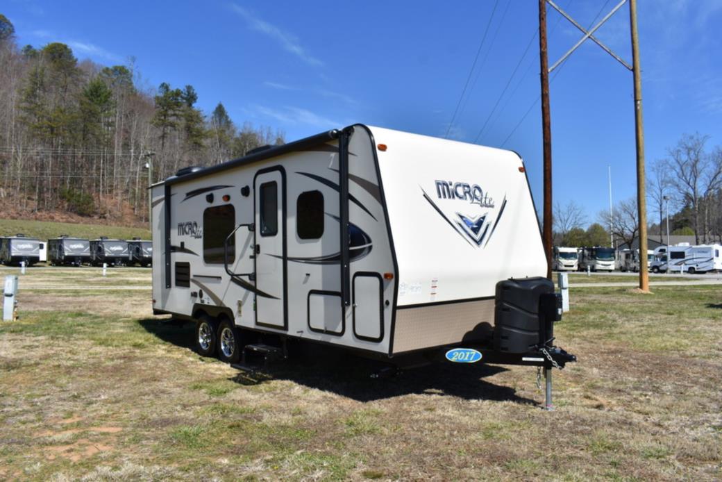 Forest River Flagstaff Micro Lite 23lb rvs for sale 2017 Forest River Flagstaff Micro Lite 23lb