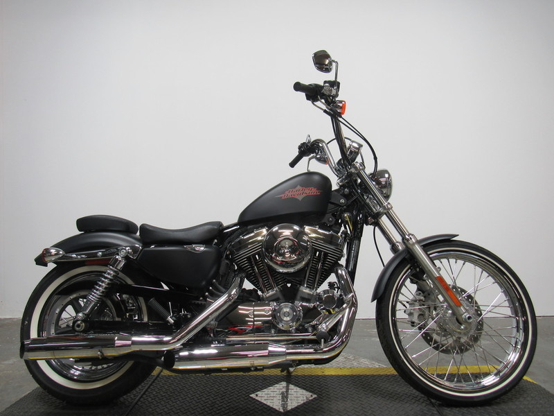 2014 Harley-Davidson XL1200V - Sportster Seventy-Two