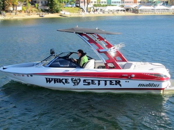2013 Malibu Boats Wakesetter 20 VTX