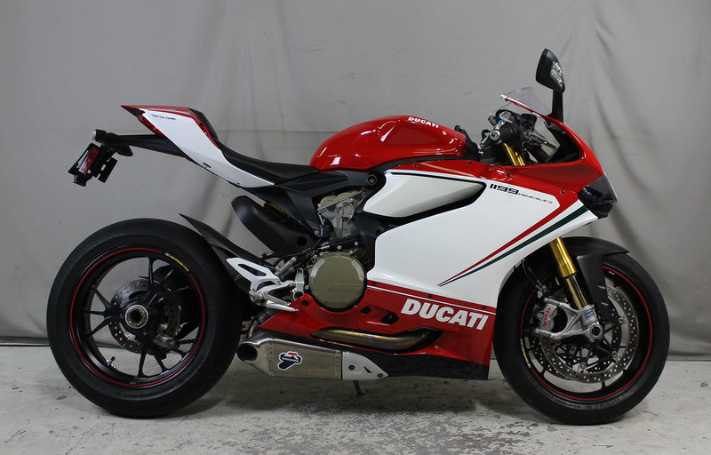 2013 Ducati Superbike 1199 Panigale S Tricolore